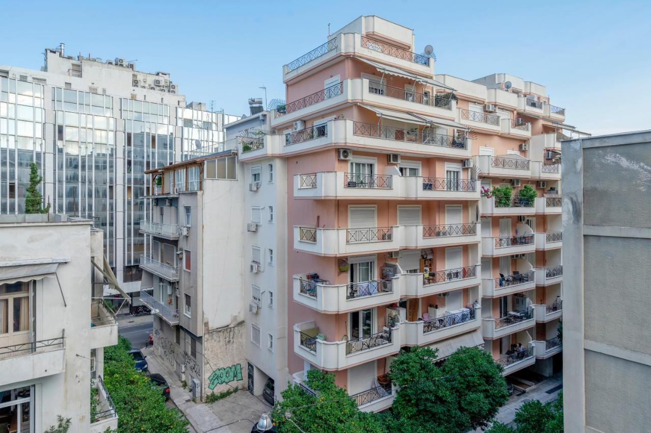 2 Bedroom Renovated Apartment With A View Athen Eksteriør billede